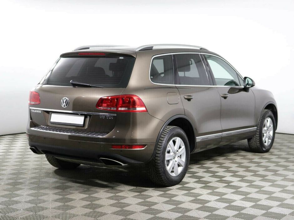 Volkswagen Touareg 3.0 АКПП, 2012, 140 000 км фото 3