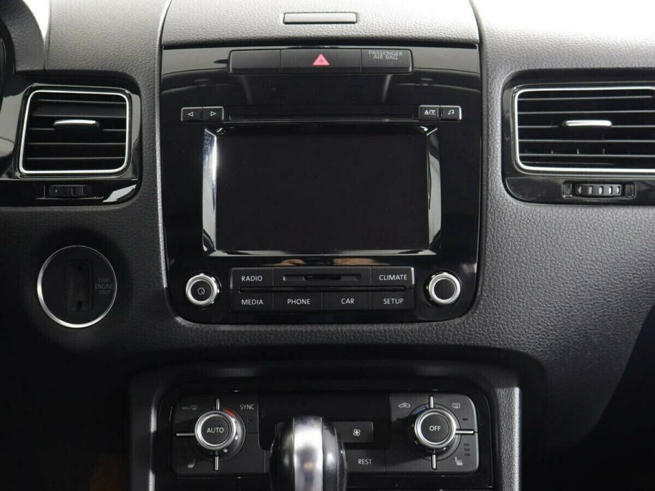 Volkswagen Touareg 3.0 АКПП, 2012, 140 000 км фото 9