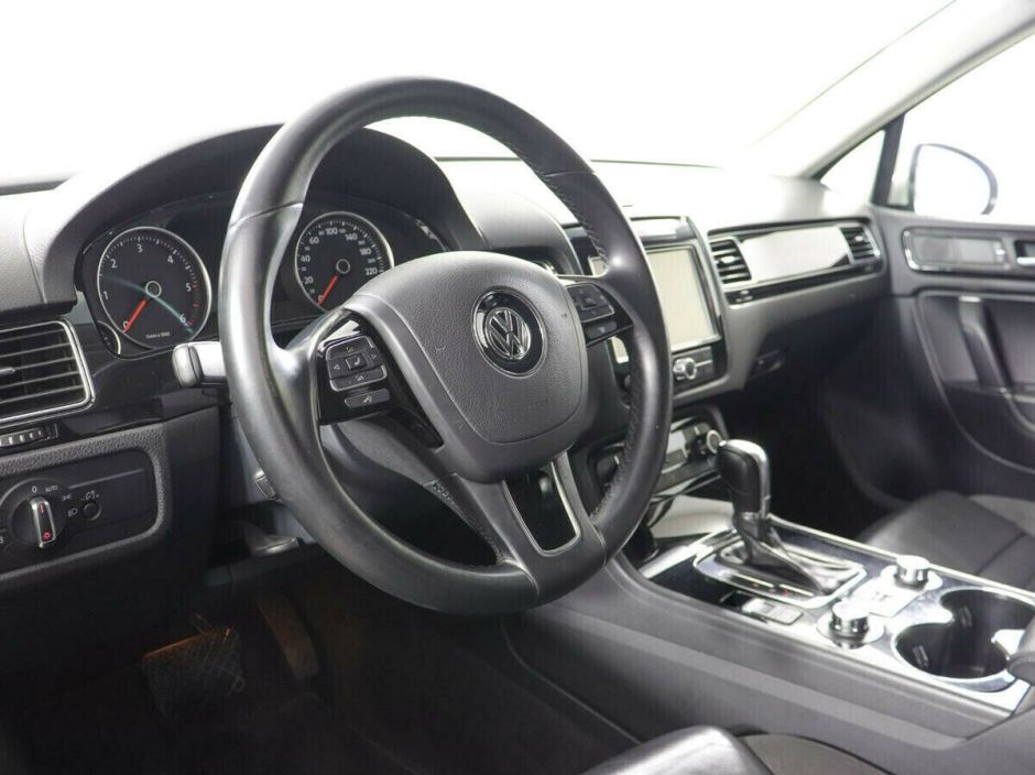 Volkswagen Touareg 3.0 АКПП, 2011, 157 000 км фото 6