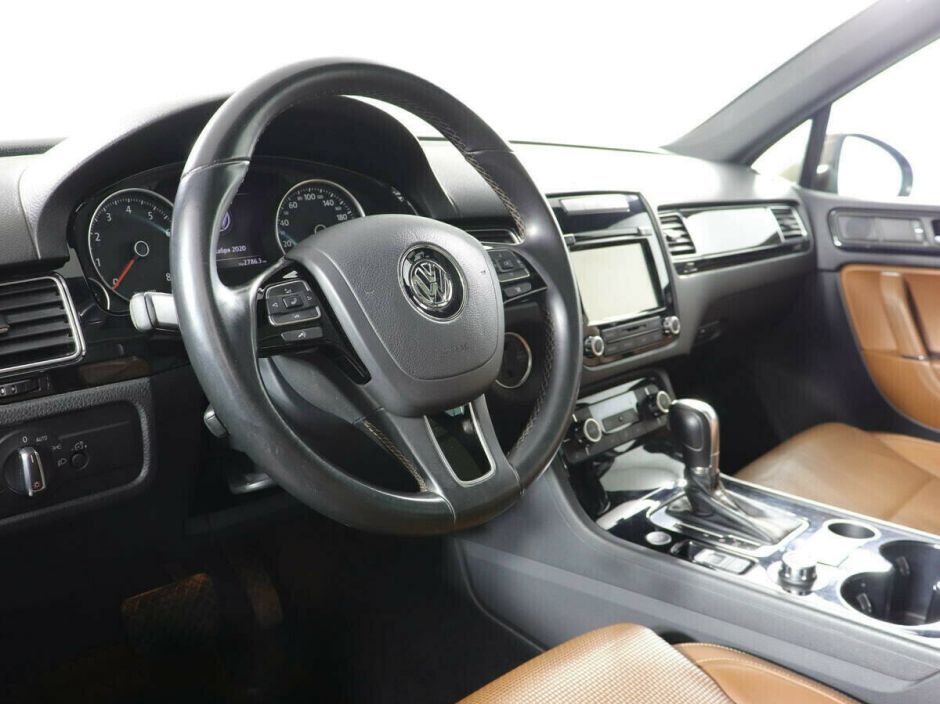 Volkswagen Touareg 3.6 АКПП, 2013, 132 000 км фото 6