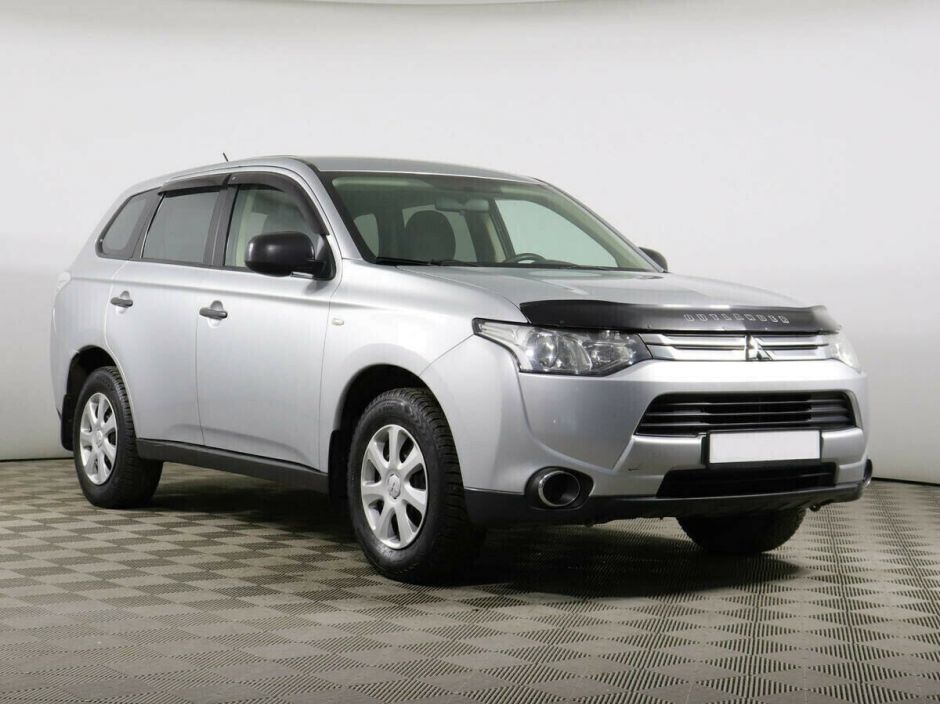 Mitsubishi Outlander 2.0 CVT, 2014, 119 000 км фото 2