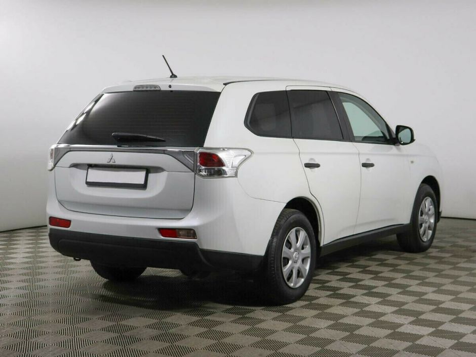Mitsubishi Outlander 2.0 CVT, 2015, 98 000 км фото 4