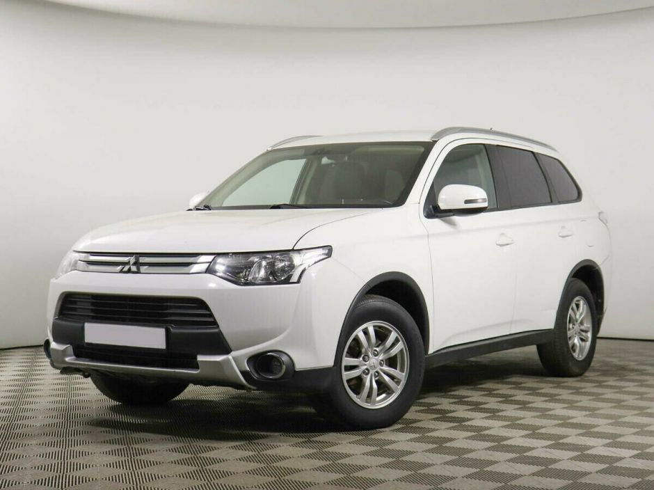 Mitsubishi Outlander 2.0 CVT, 2015, 100 000 км фото 1