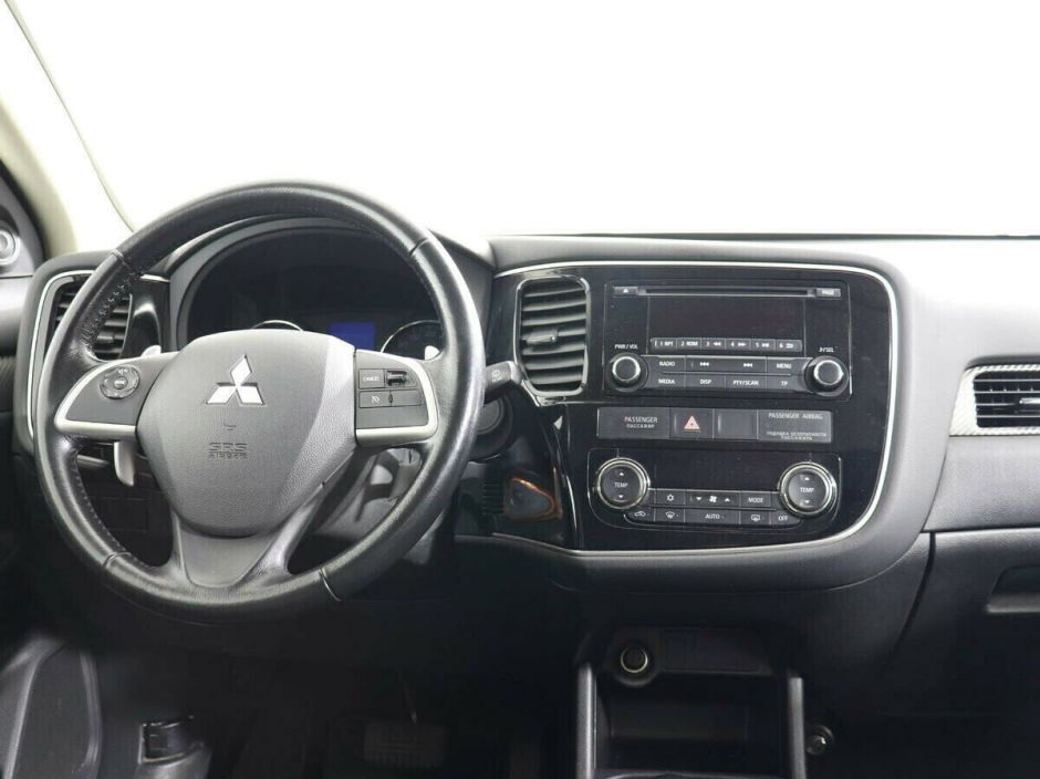 Mitsubishi Outlander 2.0 CVT, 2015, 100 000 км фото 6