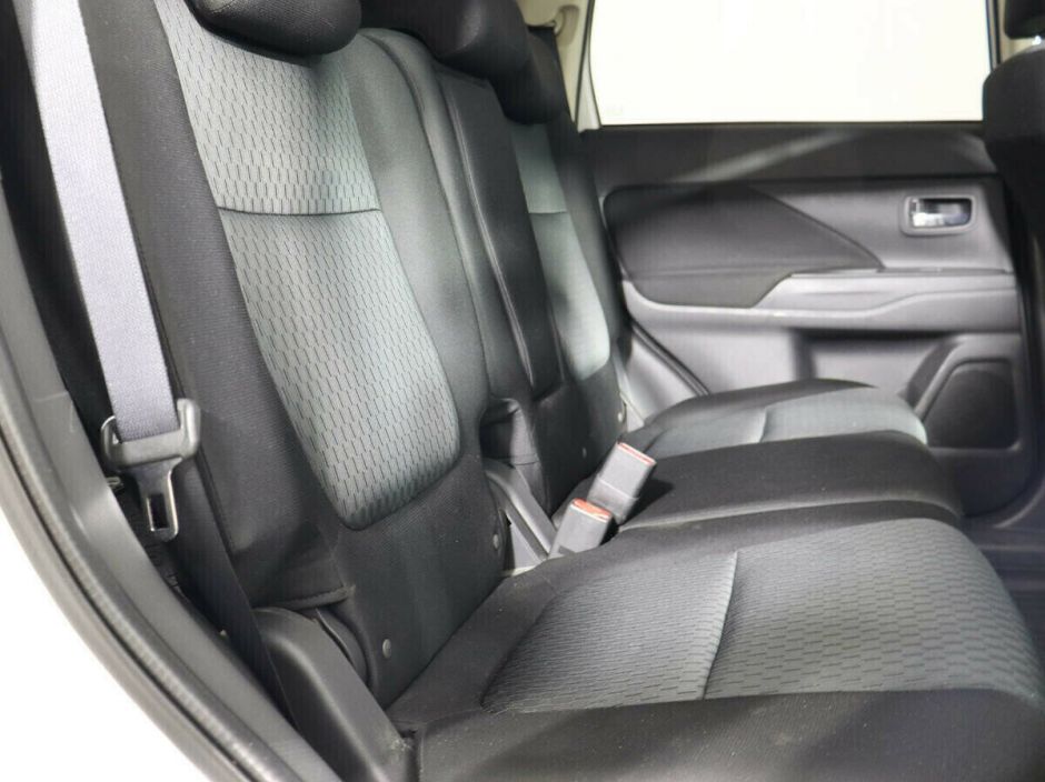 Mitsubishi Outlander 2.0 CVT, 2015, 100 000 км фото 7