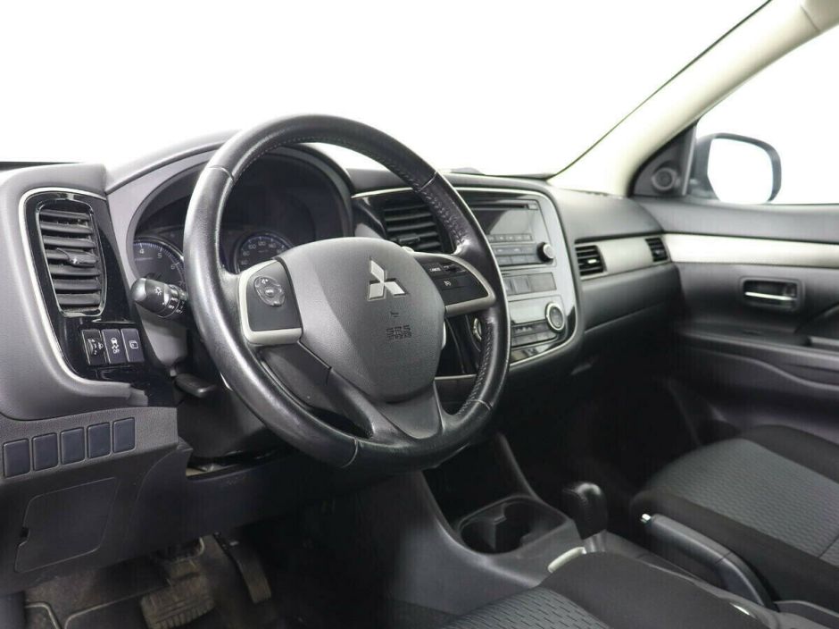Mitsubishi Outlander 2.0 CVT, 2015, 100 000 км фото 9