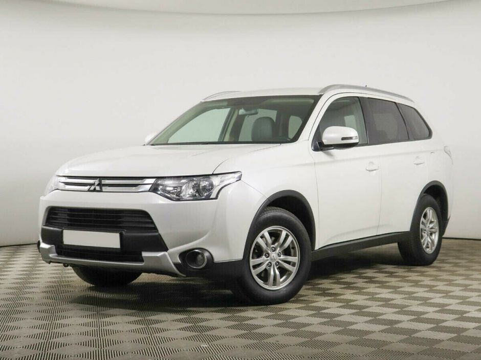 Mitsubishi Outlander 2.4 CVT, 2014, 114 000 км фото 1