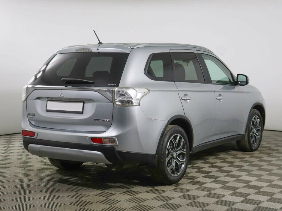 Mitsubishi Outlander 2.4 CVT, 2014, 120 000 км фото 4