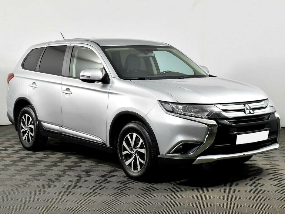 Mitsubishi Outlander 2.0 CVT, 2015, 96 000 км фото 2