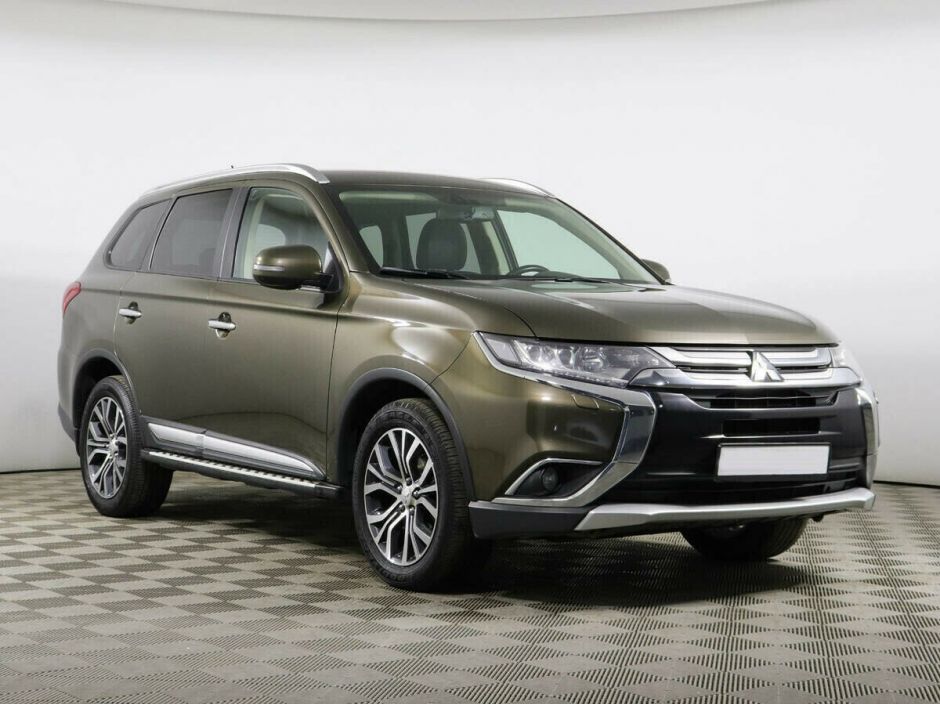 Mitsubishi Outlander 2.4 CVT, 2017, 74 000 км фото 2
