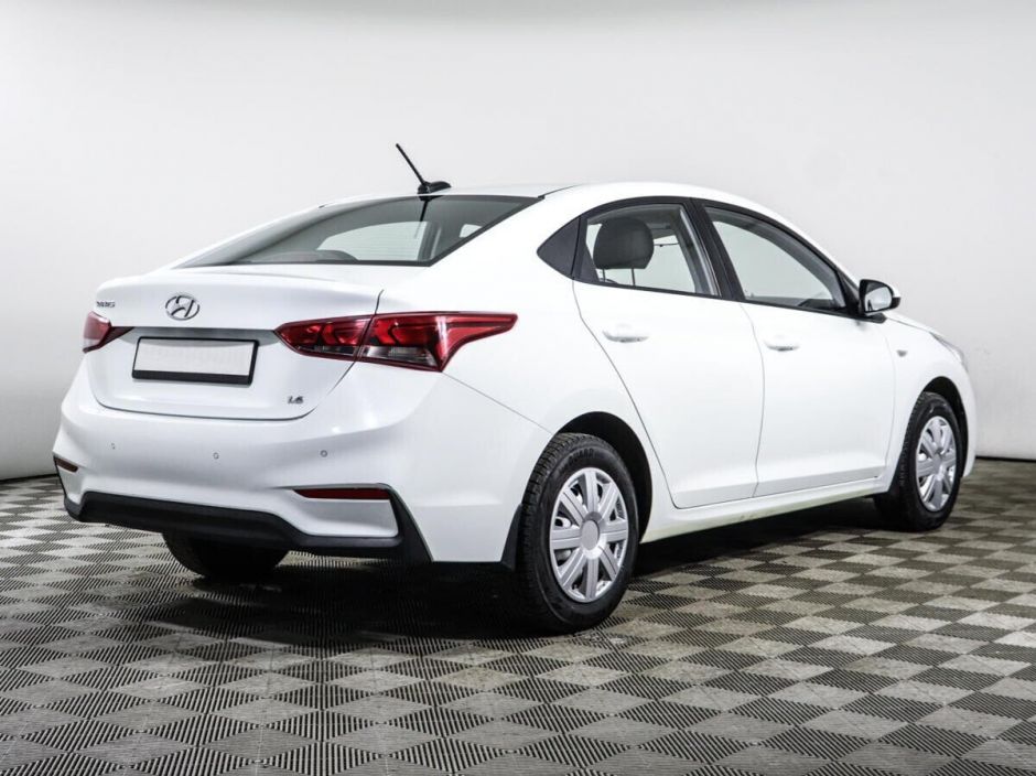 Hyundai Solaris 1.6 МКПП, 2018, 60 000 км фото 2