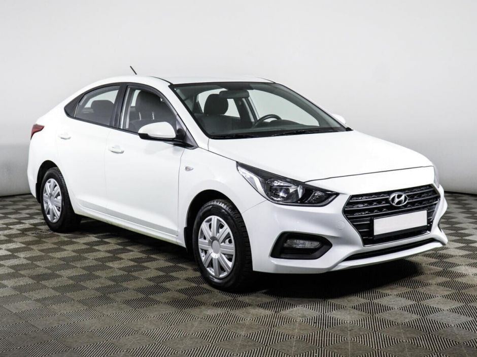 Hyundai Solaris 1.6 МКПП, 2018, 60 000 км фото 3