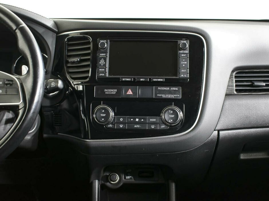 Mitsubishi Outlander 2.4 CVT, 2018, 67 000 км фото 7