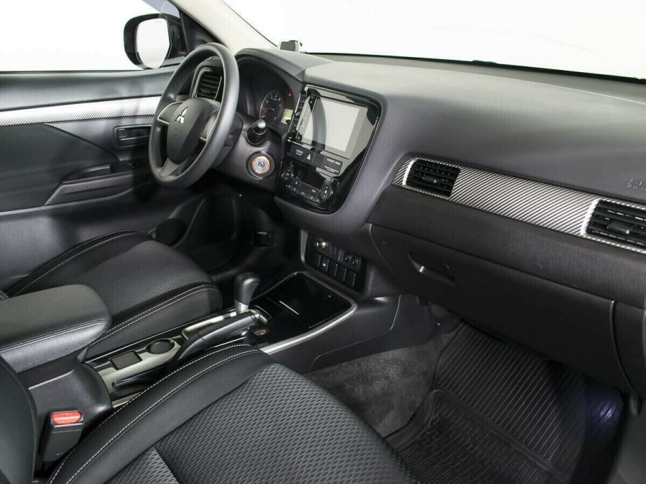 Mitsubishi Outlander 2.0 CVT, 2016, 88 000 км фото 10