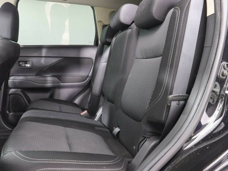 Mitsubishi Outlander 2.0 CVT, 2019, 52 000 км фото 6