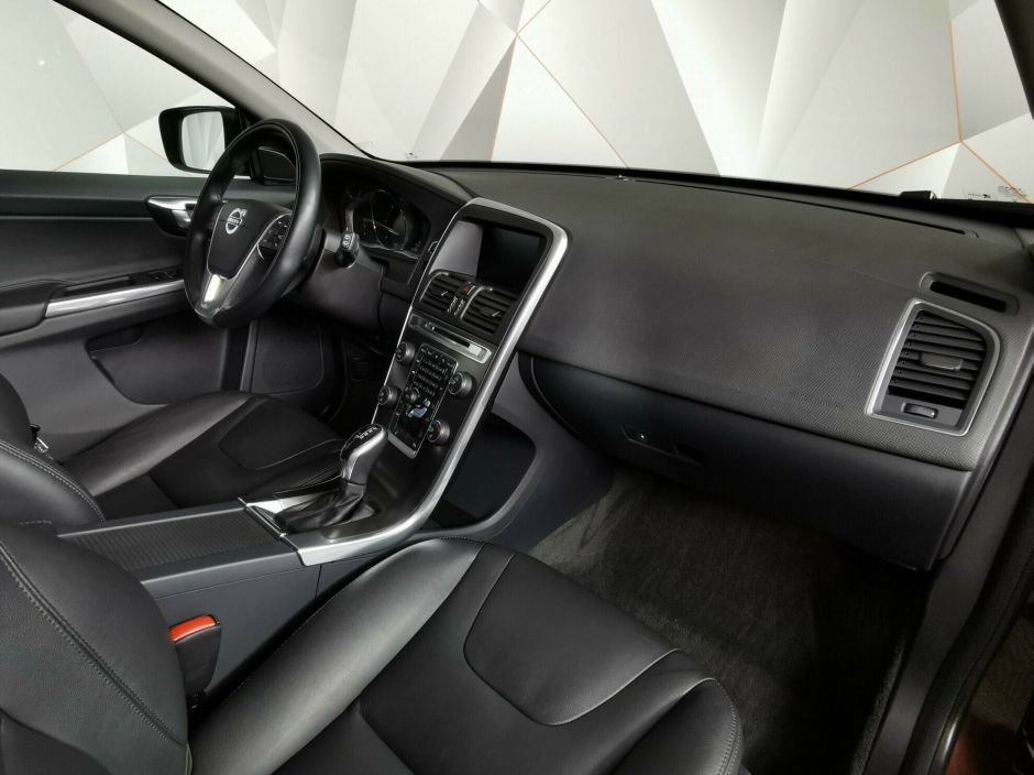 Volvo XC60 2.4 АКПП, 2016, 90 000 км фото 6