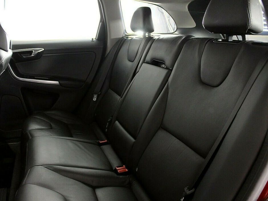 Volvo XC60 2.4 АКПП, 2015, 99 000 км фото 6