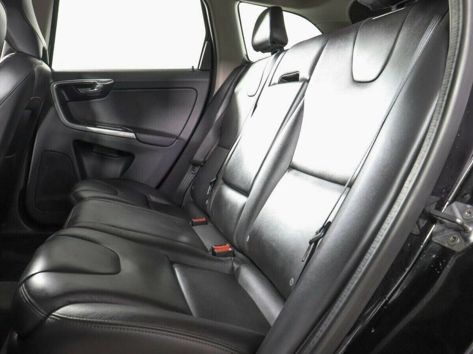 Volvo XC60 2.4 АКПП, 2017, 81 000 км фото 7