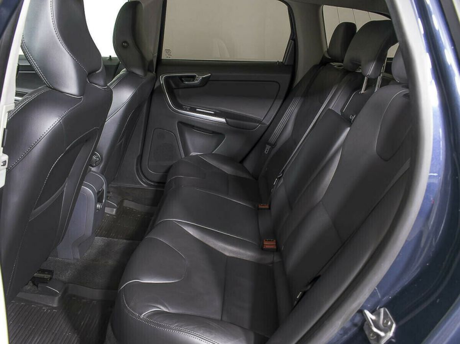 Volvo XC60 2.4 АКПП, 2016, 85 000 км фото 9