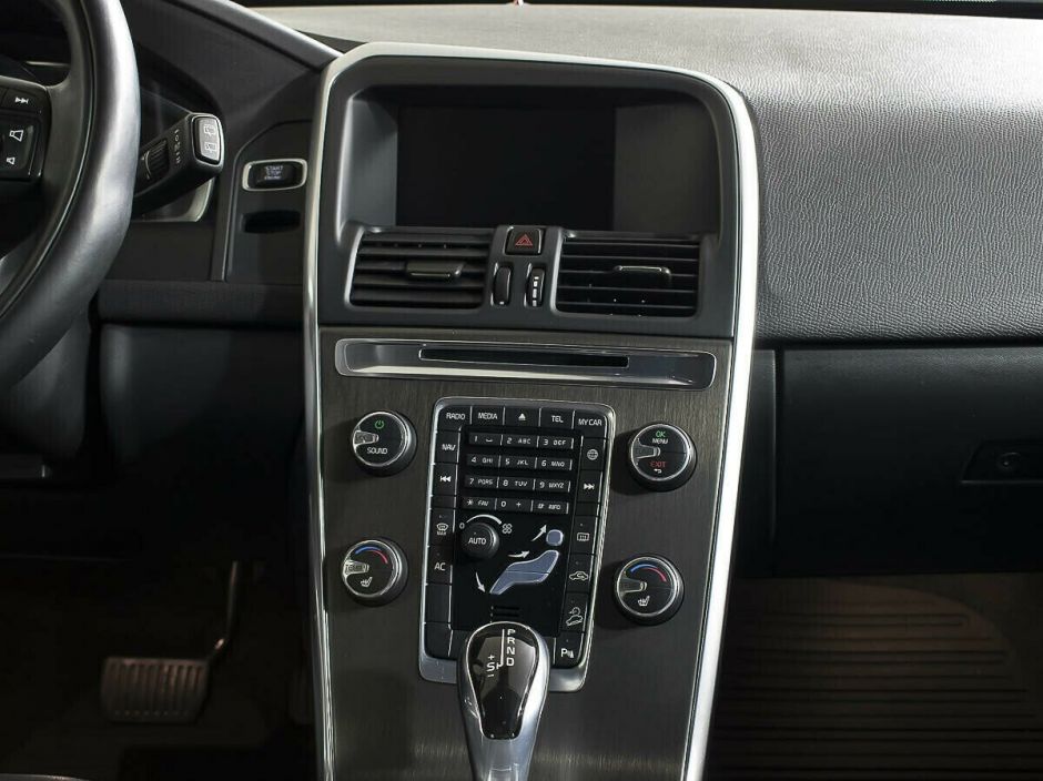 Volvo XC60 2.4 АКПП, 2016, 85 000 км фото 10