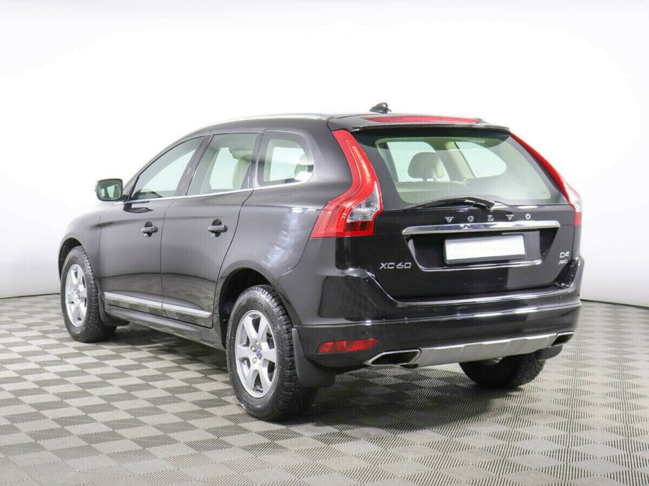 Volvo XC60 2.4 АКПП, 2017, 72 000 км фото 3