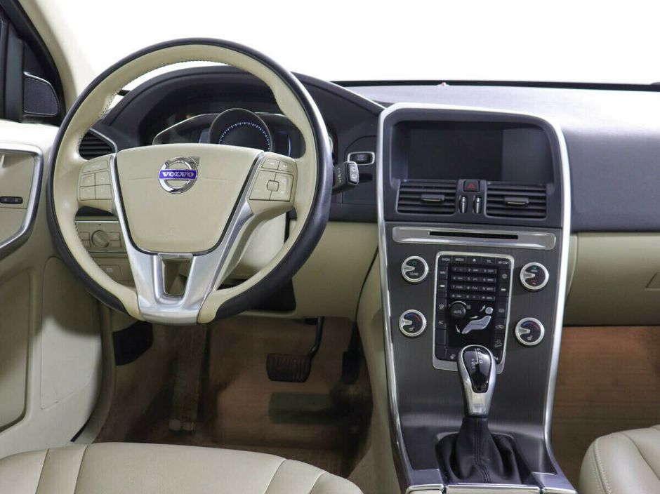 Volvo XC60 2.4 АКПП, 2017, 72 000 км фото 6