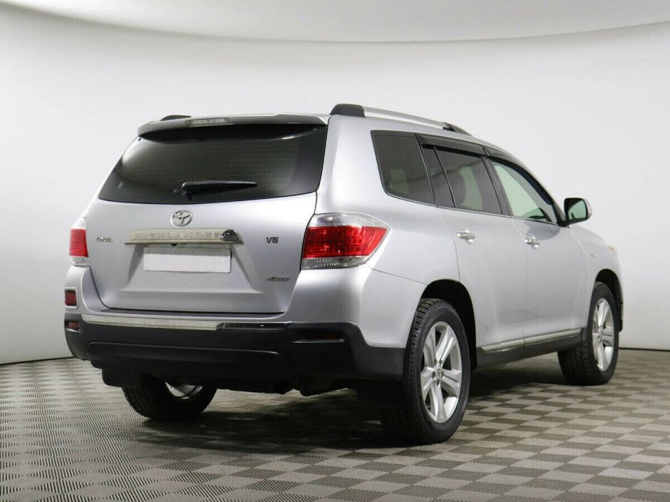 Toyota Highlander 3.5 АКПП, 2012, 138 000 км фото 4