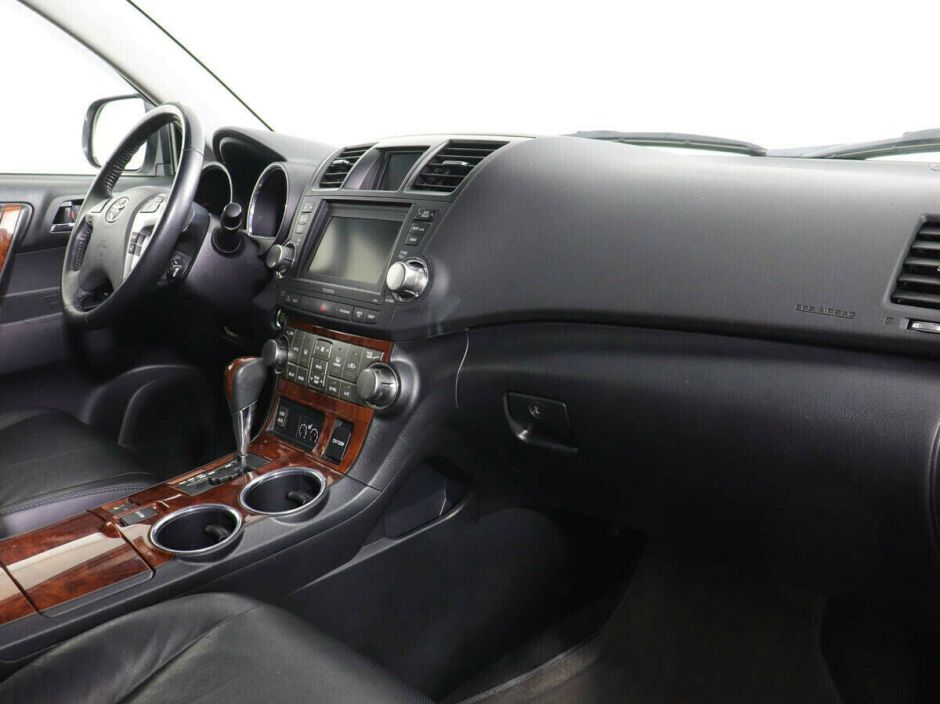 Toyota Highlander 3.5 АКПП, 2012, 138 000 км фото 8