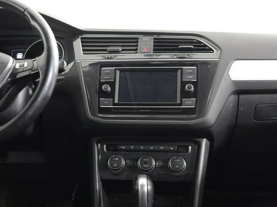 Volkswagen Tiguan 1.4 РКПП, 2017, 72 000 км фото 8