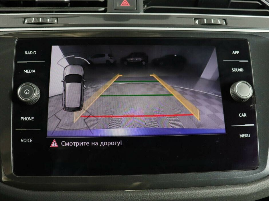 Volkswagen Tiguan 2.0 РКПП, 2018, 73 000 км фото 10