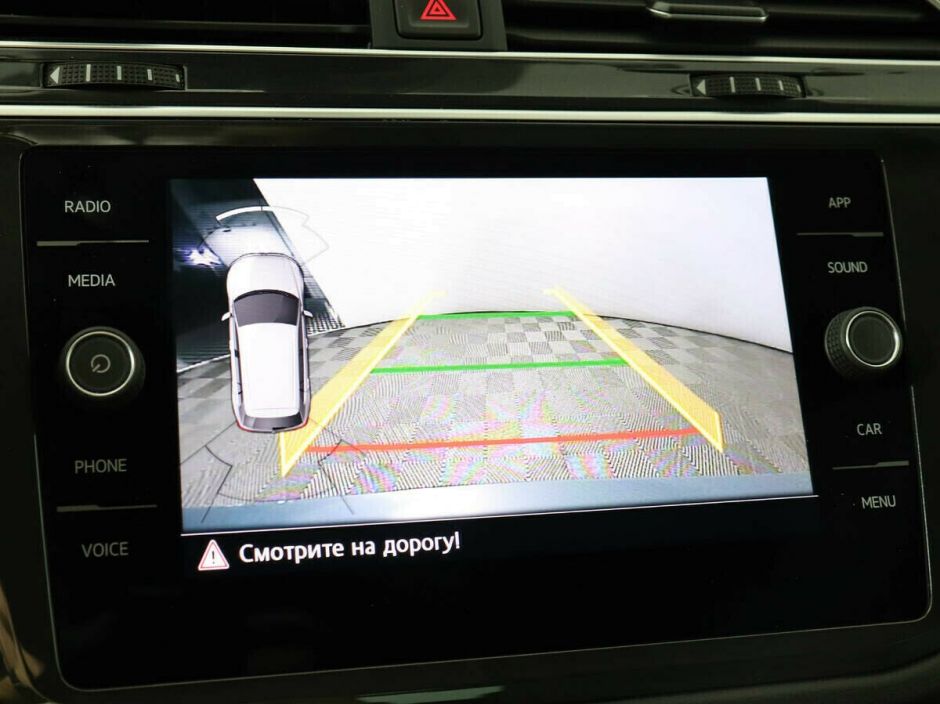 Volkswagen Tiguan 1.5 РКПП, 2018, 74 000 км фото 10