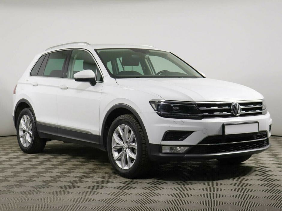 Volkswagen Tiguan 2.0 РКПП, 2018, 62 000 км фото 2