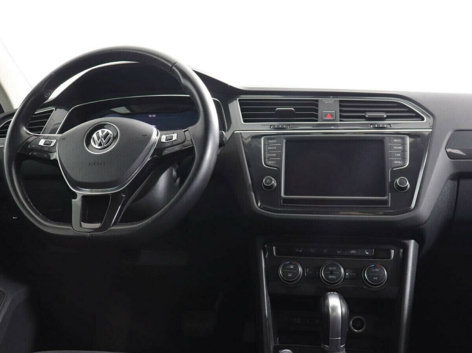 Volkswagen Tiguan 2.0 РКПП, 2018, 62 000 км фото 6