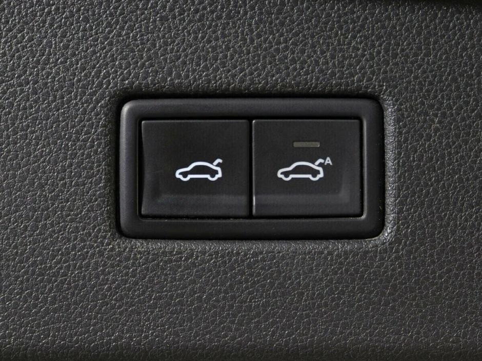 Volkswagen Tiguan 2.0 РКПП, 2018, 62 000 км фото 11