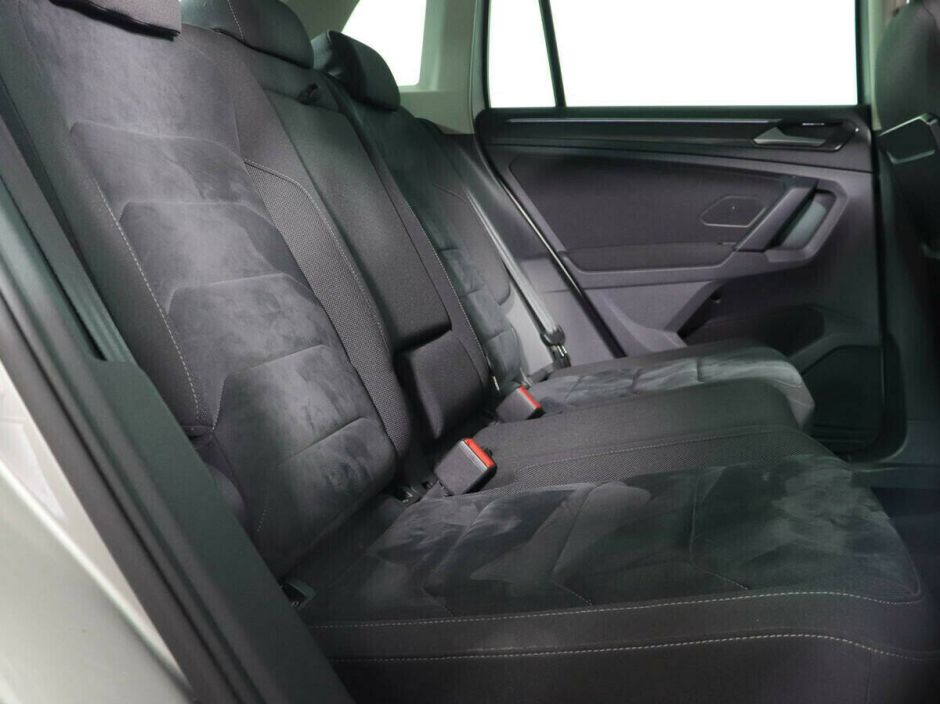 Volkswagen Tiguan 1.5 РКПП, 2018, 62 000 км фото 9