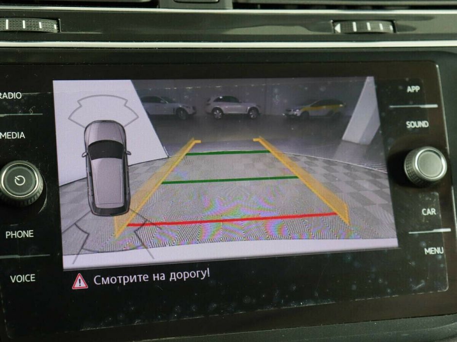 Volkswagen Tiguan 1.5 РКПП, 2018, 65 000 км фото 11