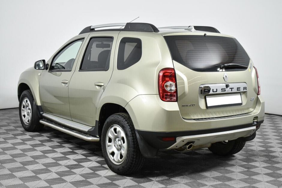 Renault Duster 1.6 МКПП, 2013, 125 000 км фото 4