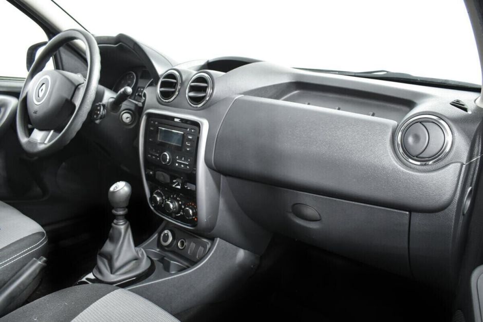 Renault Duster 1.6 МКПП, 2013, 125 000 км фото 7