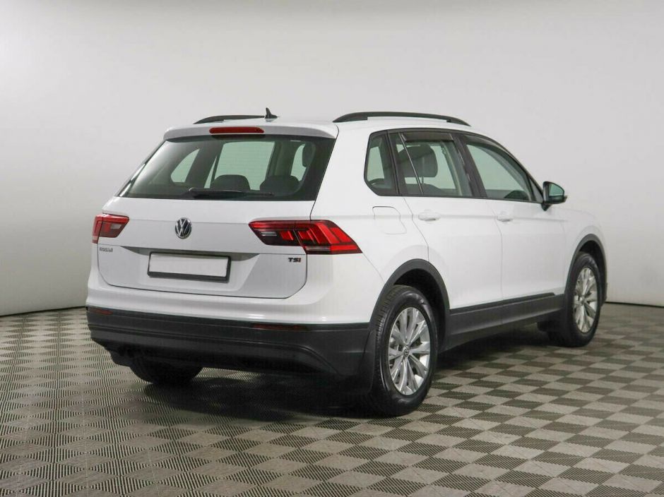 Volkswagen Tiguan 1.4 МКПП, 2017, 76 000 км фото 3