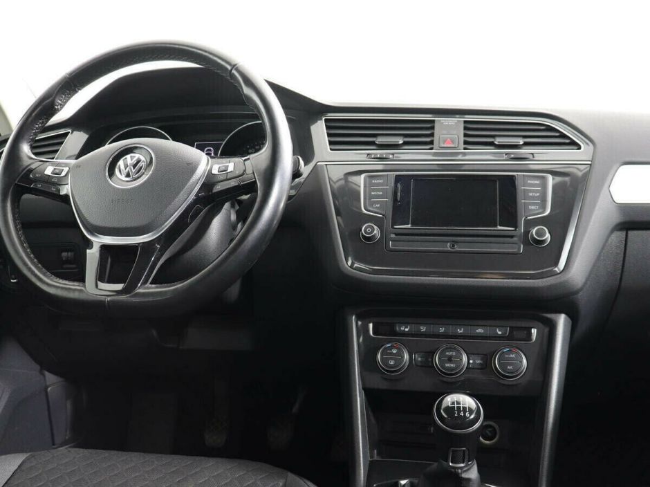 Volkswagen Tiguan 1.4 МКПП, 2017, 76 000 км фото 6