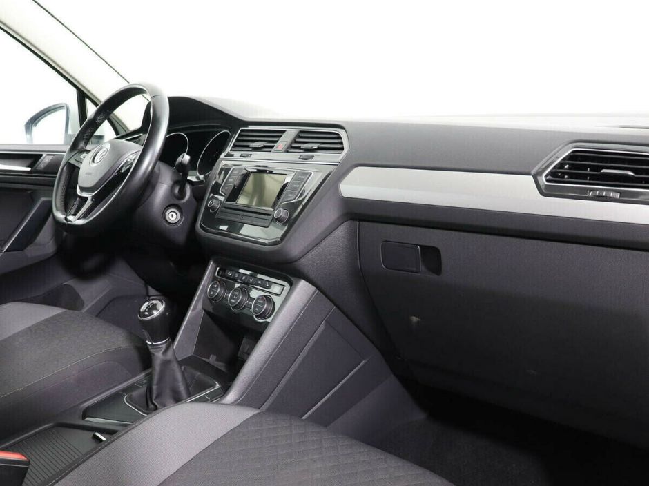 Volkswagen Tiguan 1.4 МКПП, 2017, 76 000 км фото 7
