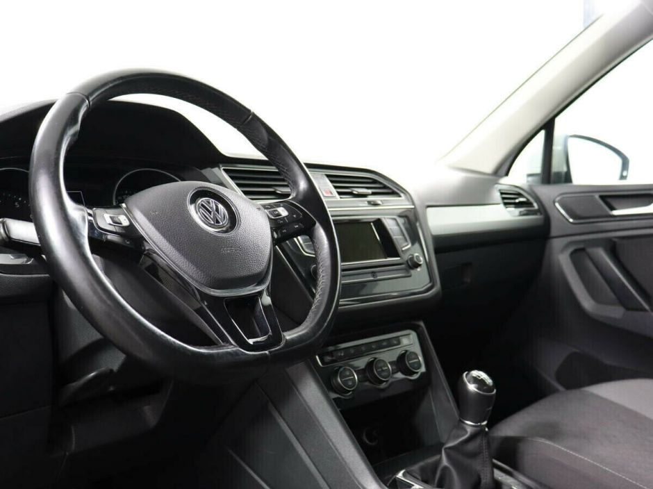 Volkswagen Tiguan 1.4 МКПП, 2017, 76 000 км фото 8