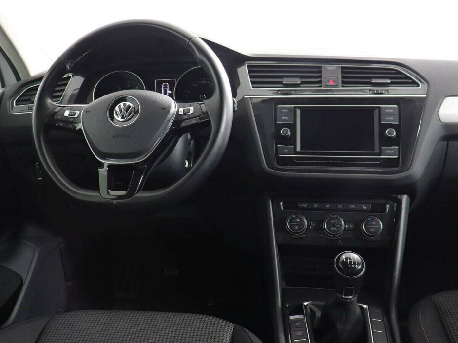 Volkswagen Tiguan 1.4 МКПП, 2017, 76 000 км фото 7