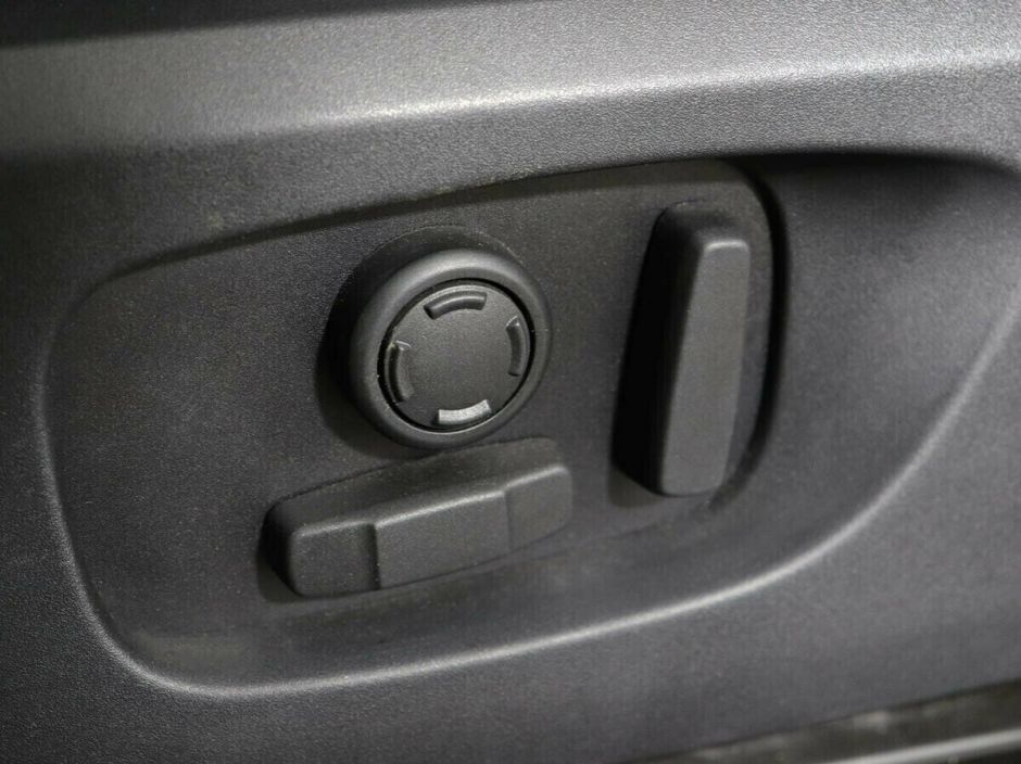 Land Rover Discovery Sport 2.2 АКПП, 2014, 109 000 км фото 11