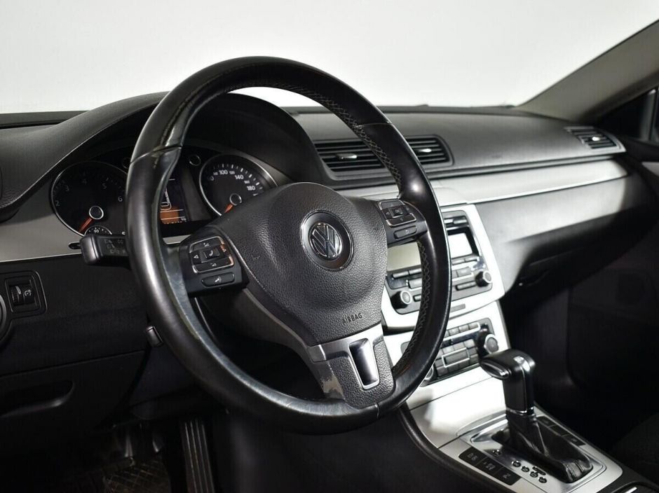 Volkswagen Passat CC 1.8 РКПП, 2010, 160 000 км фото 5