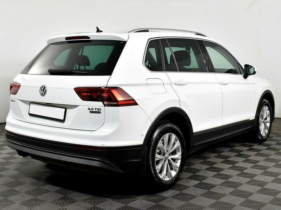 Volkswagen Tiguan 2.0 РКПП, 2018, 64 000 км фото 3