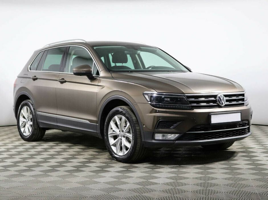 Volkswagen Tiguan 2.0 РКПП, 2018, 68 000 км фото 2