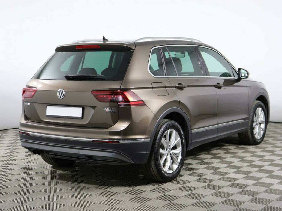 Volkswagen Tiguan 2.0 РКПП, 2018, 68 000 км фото 4