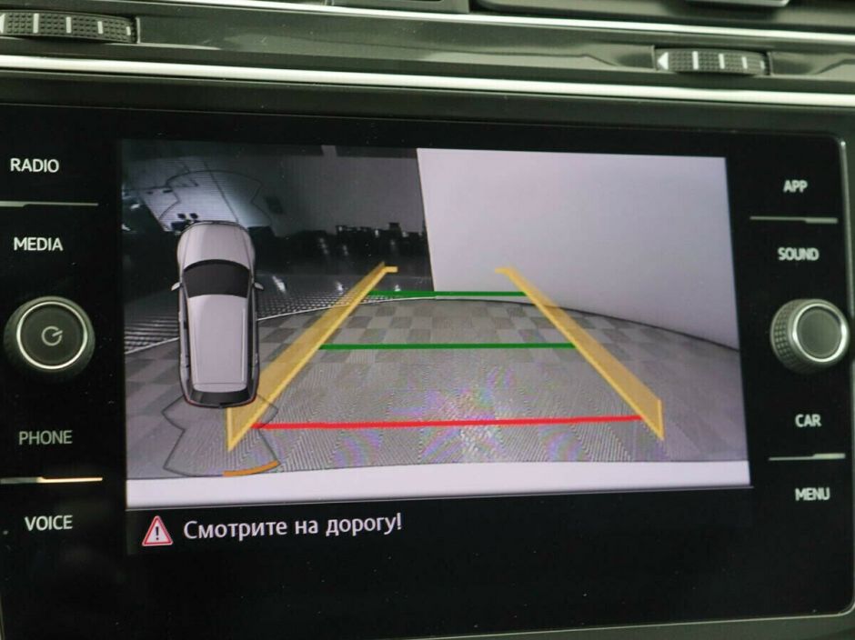 Volkswagen Tiguan 2.0 РКПП, 2017, 72 000 км фото 11