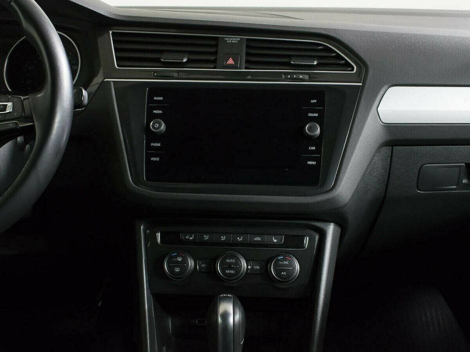 Volkswagen Tiguan 2.0 РКПП, 2017, 79 000 км фото 10